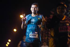 BIB: 43088
                            <button type="button" onclick="openModal(18287360)" class="btn btn-primary btn-sm float-right btn-popup" data-toggle="modal" data-target=".modal-high-quality">
                        <i class="fas fa-shopping-cart"></i> Add to Cart
                    </button>
                                            <button type="button" onclick="isThisMe(18287360, true)" class="btn btn-success btn-sm float-right btn-popup btn-isme hidden" data-toggle="tooltip" data-placement="bottom" title="นี่คือรูปของคุณใช่ไหม คลิกที่นี่เพื่อเอาเข้าอัลบั้ม">
                        <i class="fas fa-plus"></i> Add to album
                    </button>
                    <button type="button" onclick="isThisMe(18287360, false)" class="btn btn-warning btn-sm float-right btn-popup btn-isnotme hidden">
                        <i class="fas fa-ban"></i> Remove from album
                    </button>